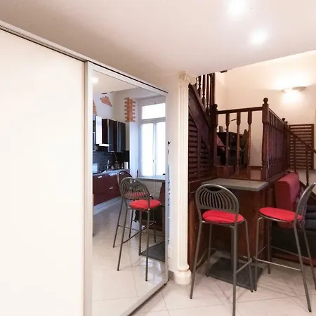 Alzaia 54 Navigli * ميلان